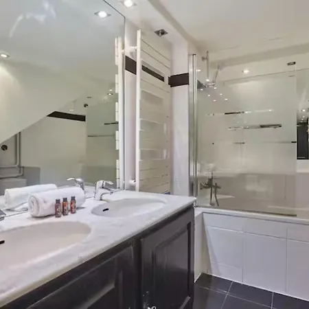 Stylish In Le Marais, Centre