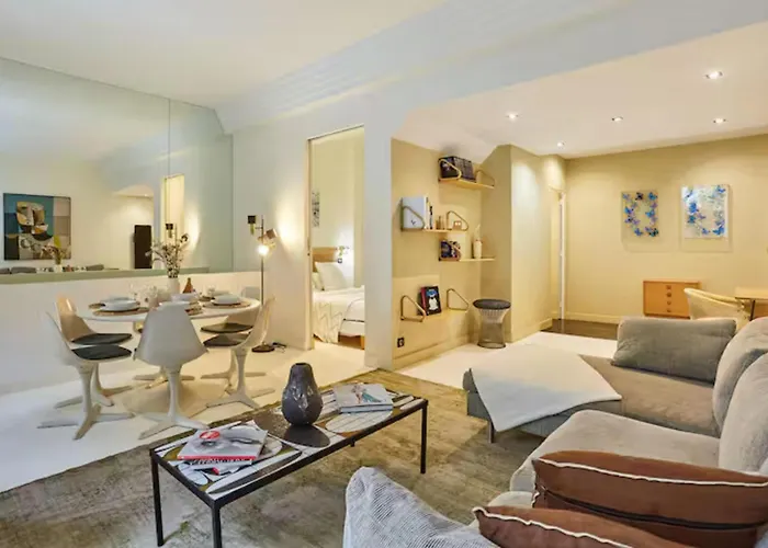 Stylish In Le Marais, Centre * 파리