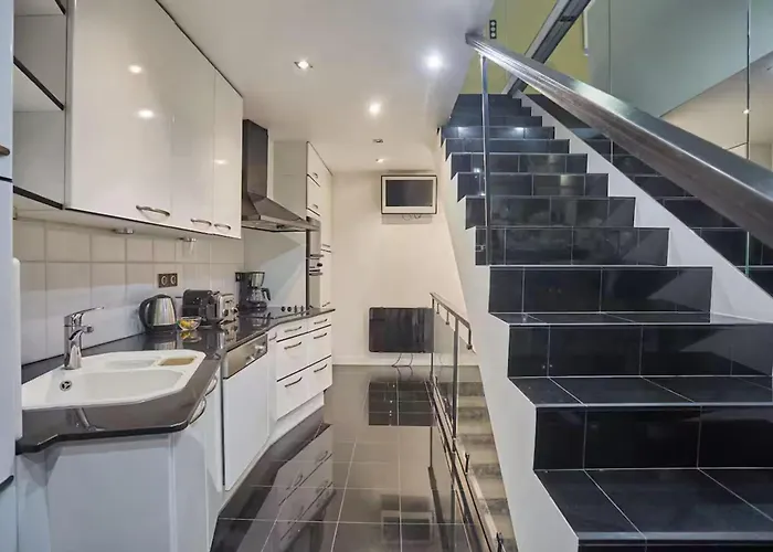 Stylish In Le Marais, Centre