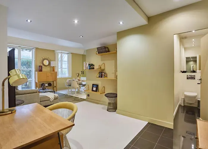 Stylish In Le Marais, Centre 아파트 *